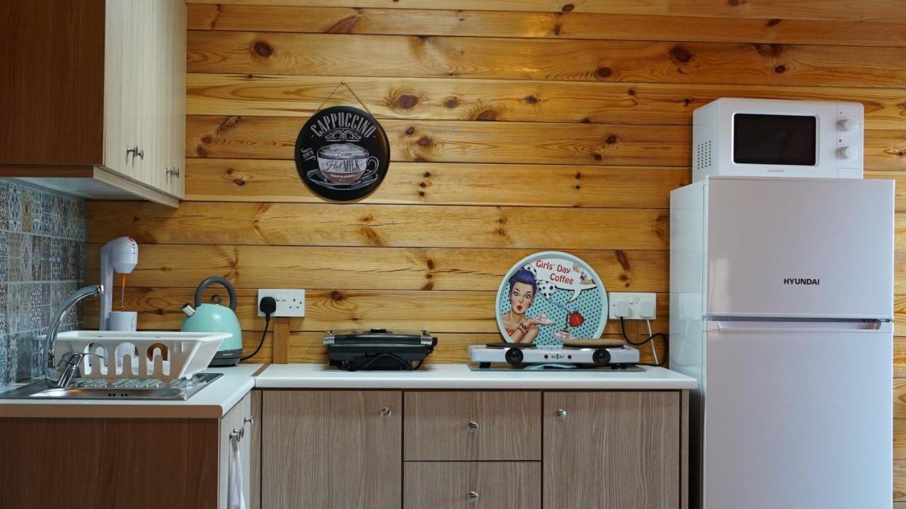 Villa Happy Glamping Cy à Agios Theodoros Extérieur photo